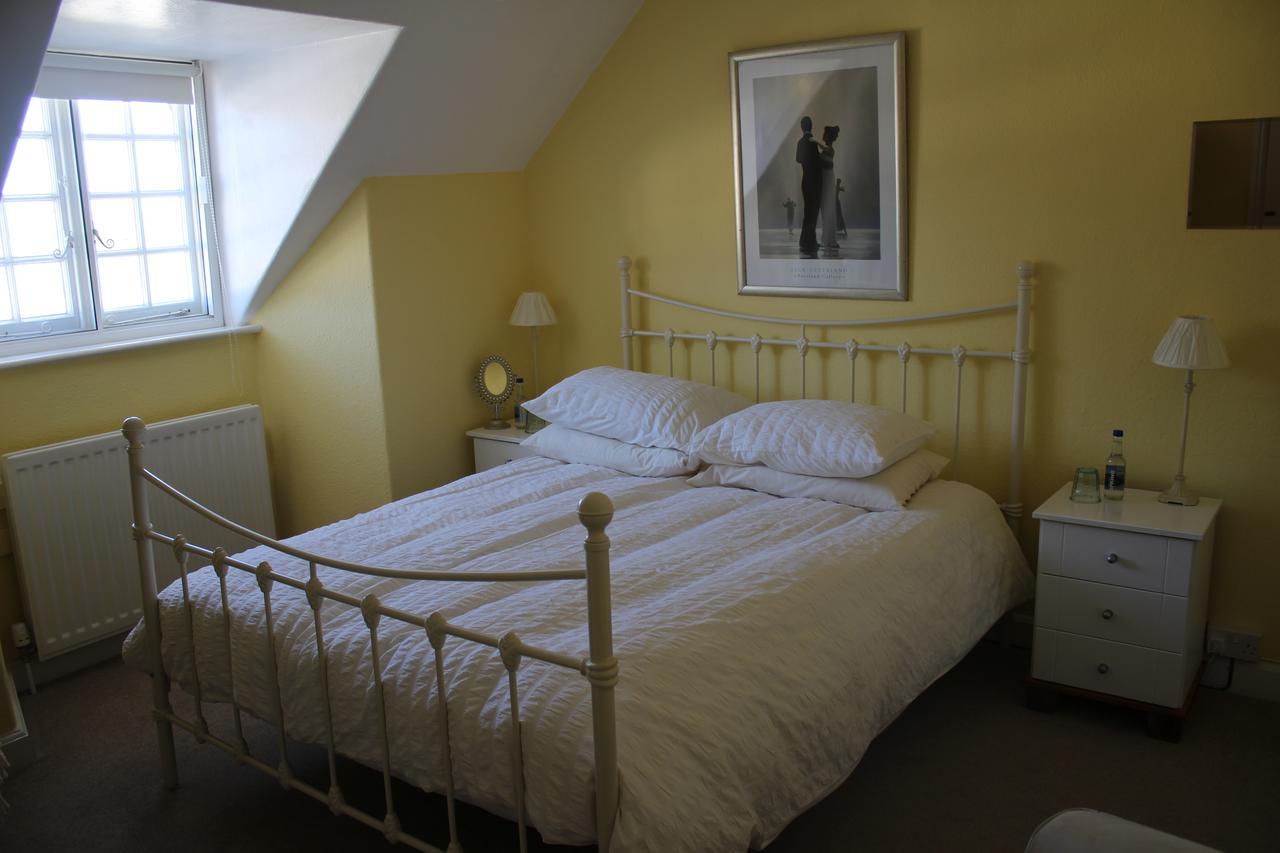 The Olde House Bed & Breakfast Dunster Bagian luar foto