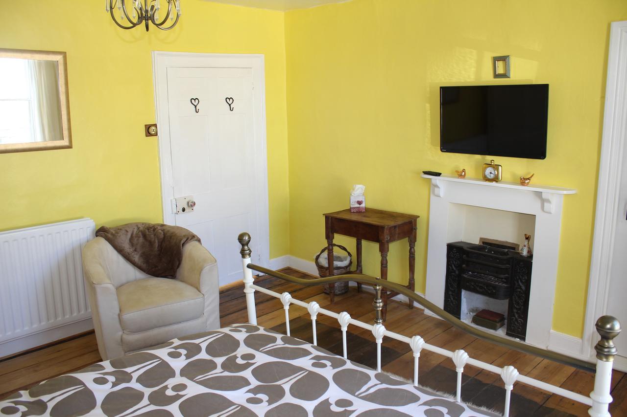 The Olde House Bed & Breakfast Dunster Bagian luar foto